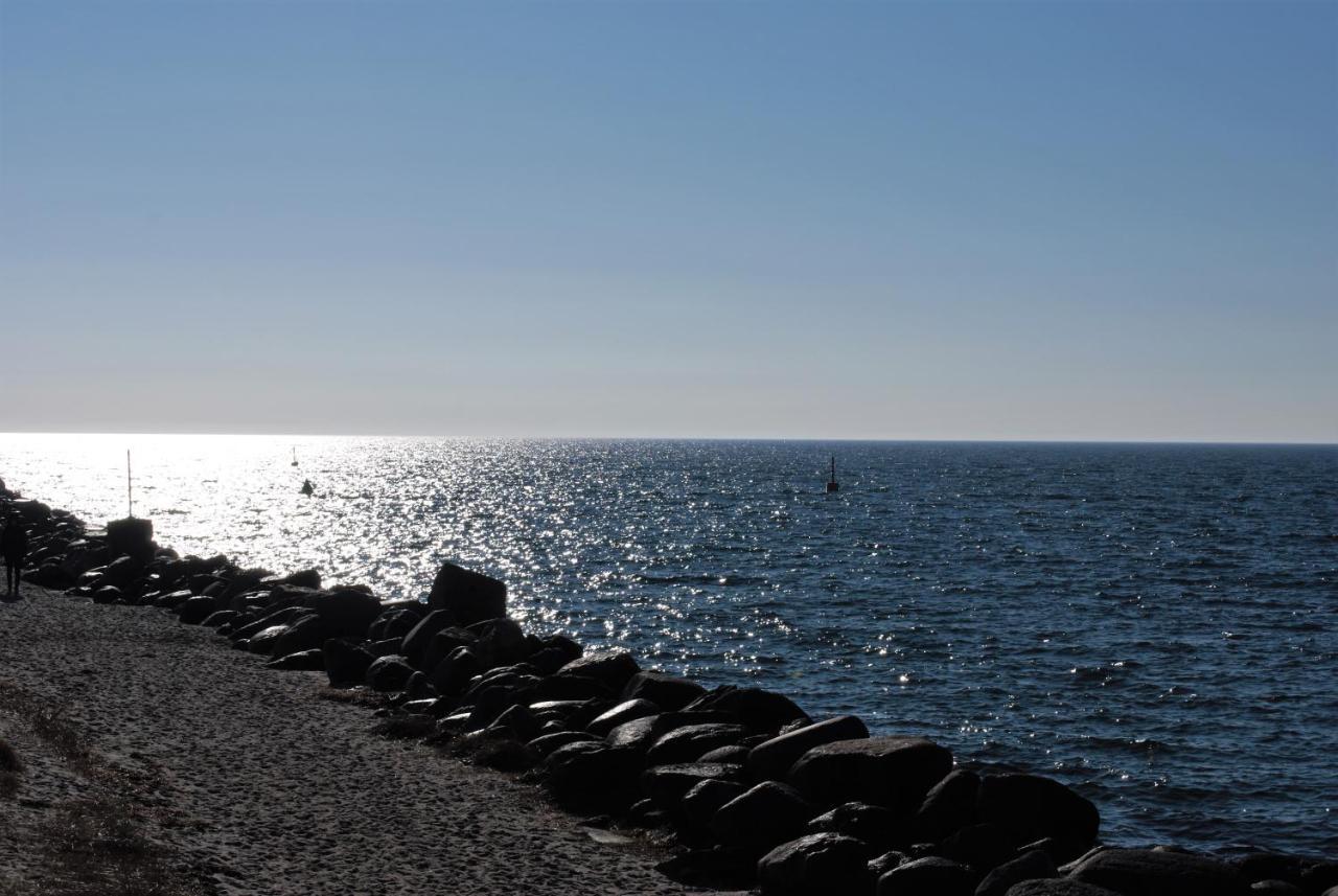 Ferienvermietung Fehmarn Hygge Suedstrand Whg 62 - 010 フェーマルン エクステリア 写真